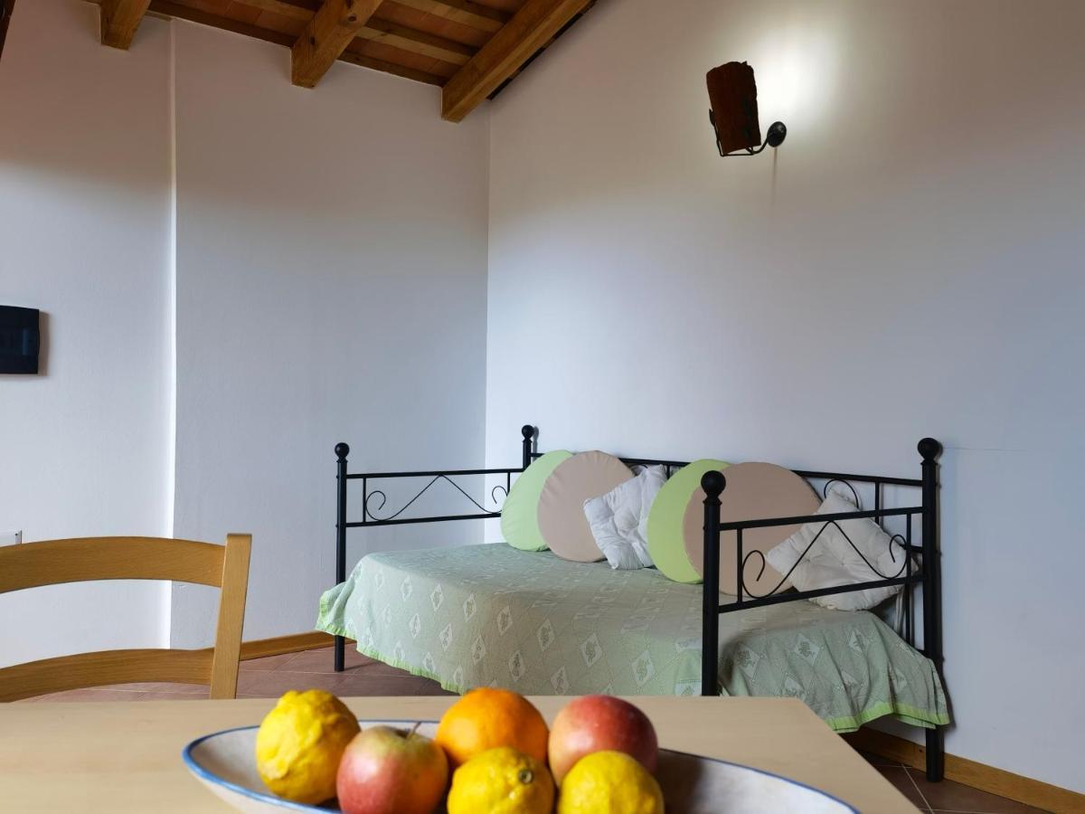 La Corte Degli Ulivi - Albergo Rurale Tresnuraghes Extérieur photo