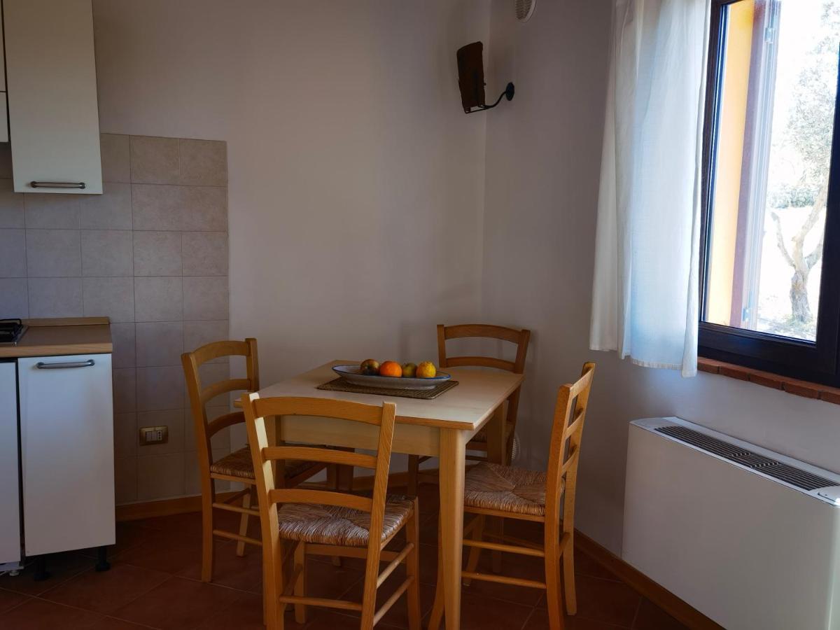 La Corte Degli Ulivi - Albergo Rurale Tresnuraghes Extérieur photo